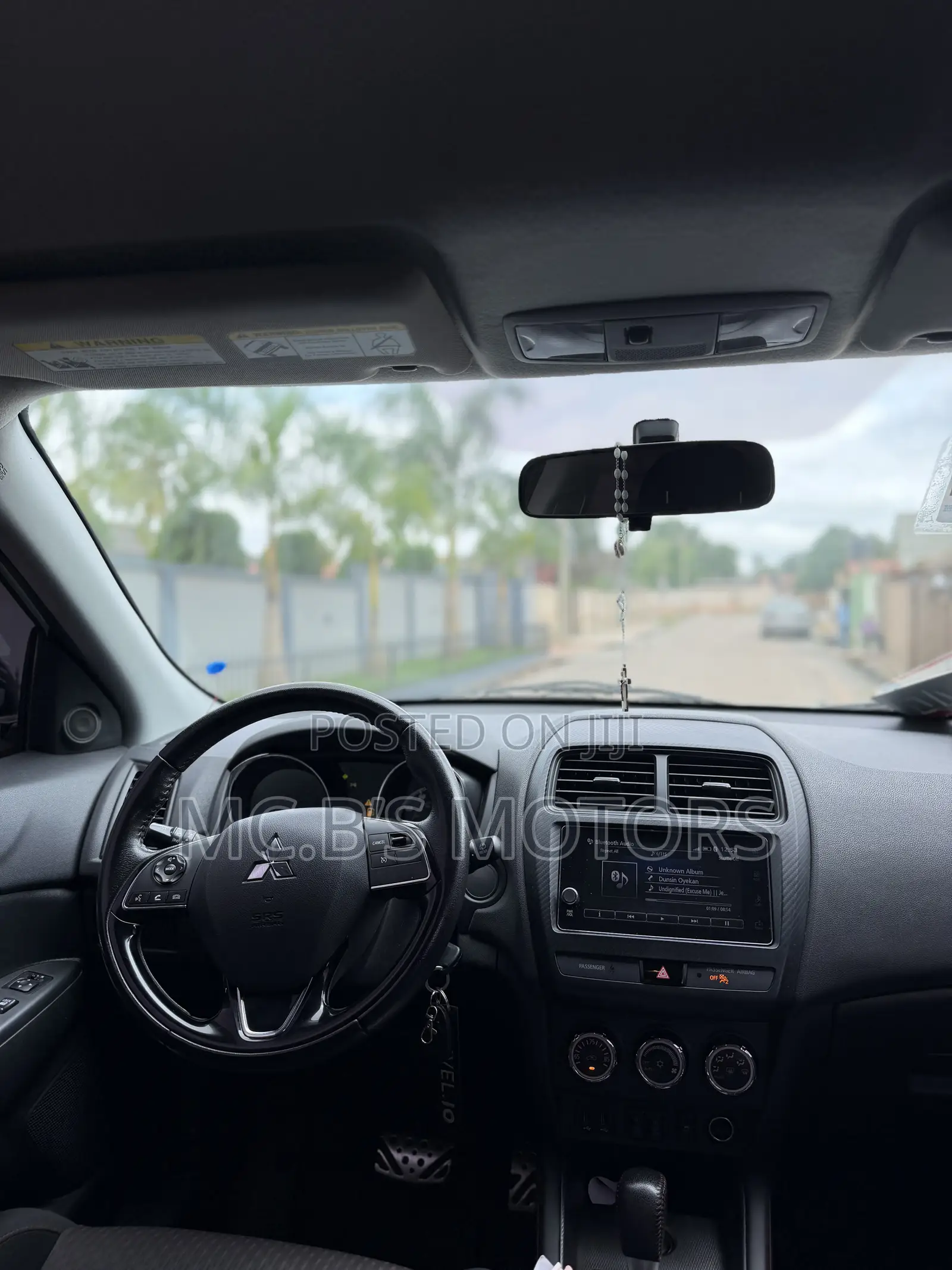 Mitsubishi Outlander Sport 2019 White