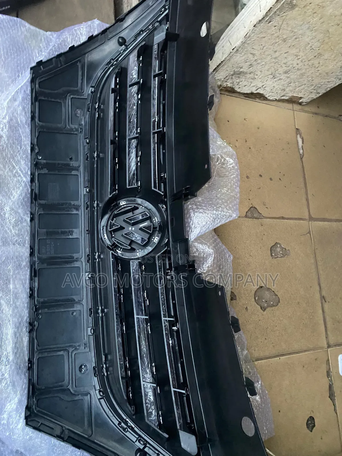 Passat Cc 2010,2012,2013, Passat 5, Jetta 5 Front Shells/Grills