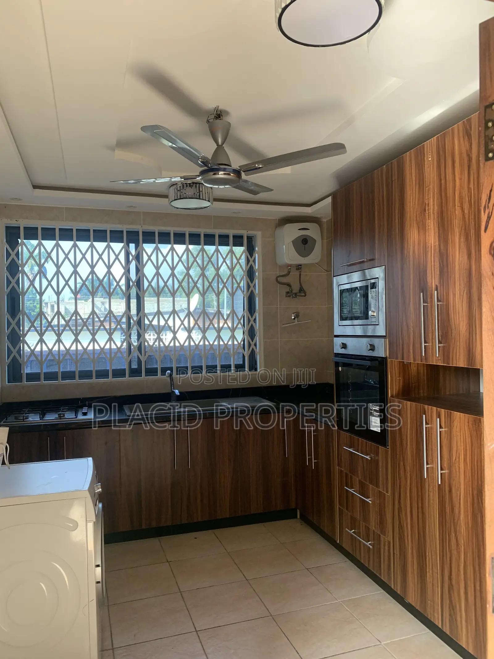 4bdrm House in Tesano for rent
