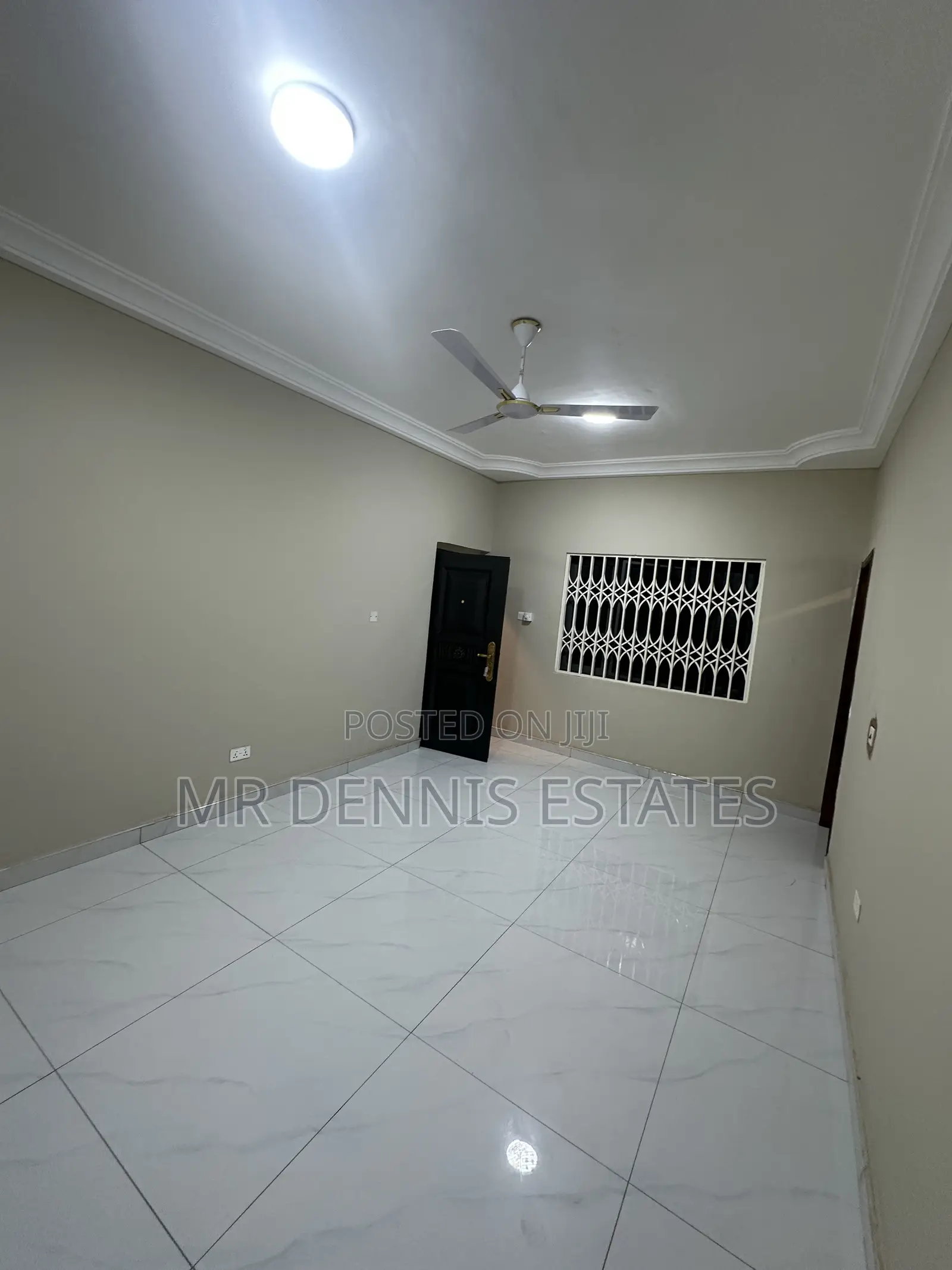 1bdrm Apartment in Westhills Mall for rent