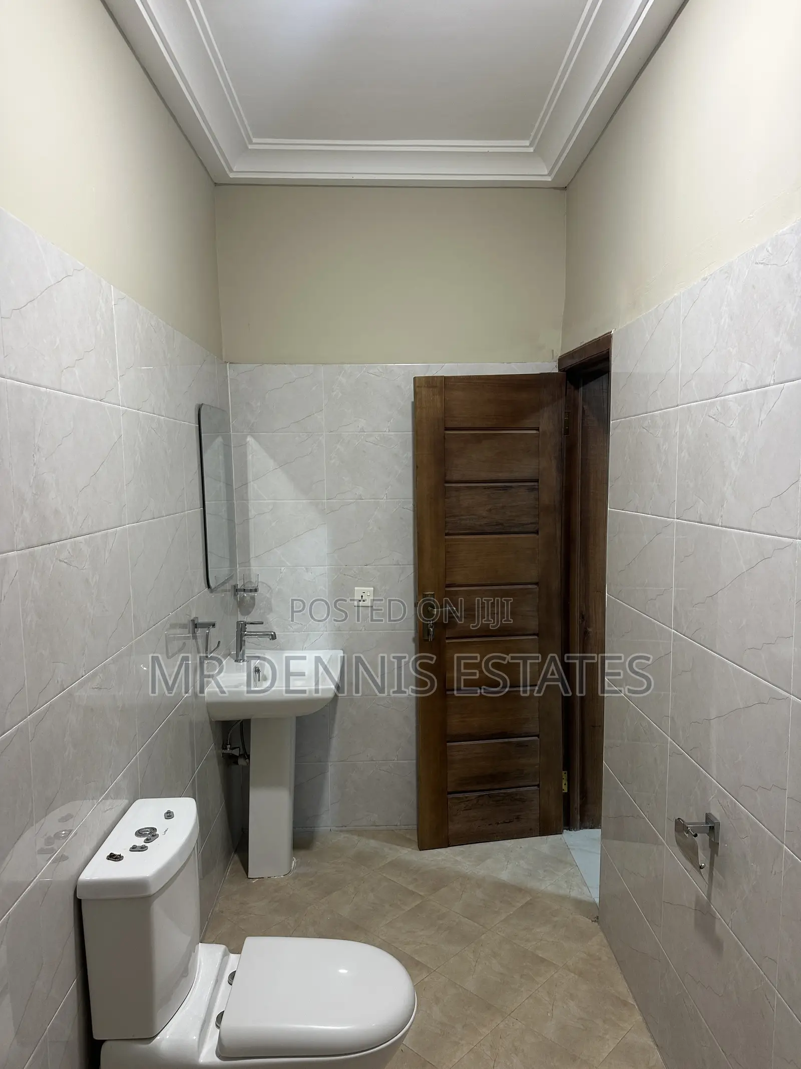 1bdrm Apartment in Westhills Mall for rent