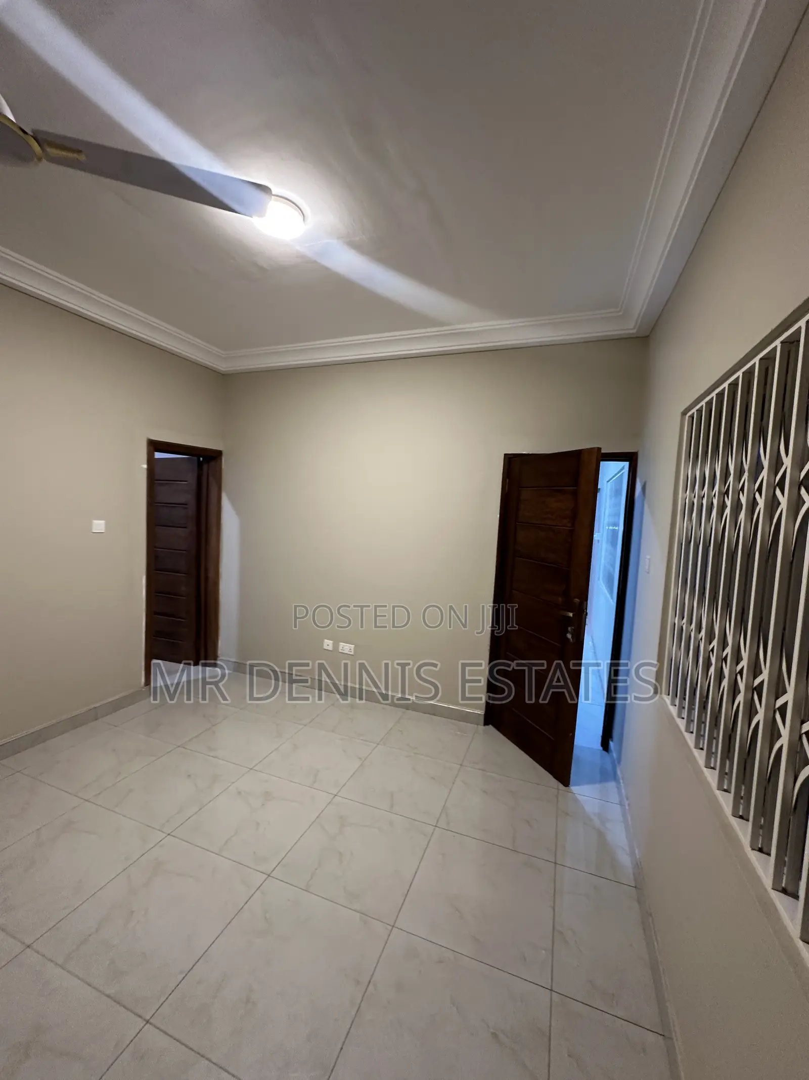 1bdrm Apartment in Westhills Mall for rent