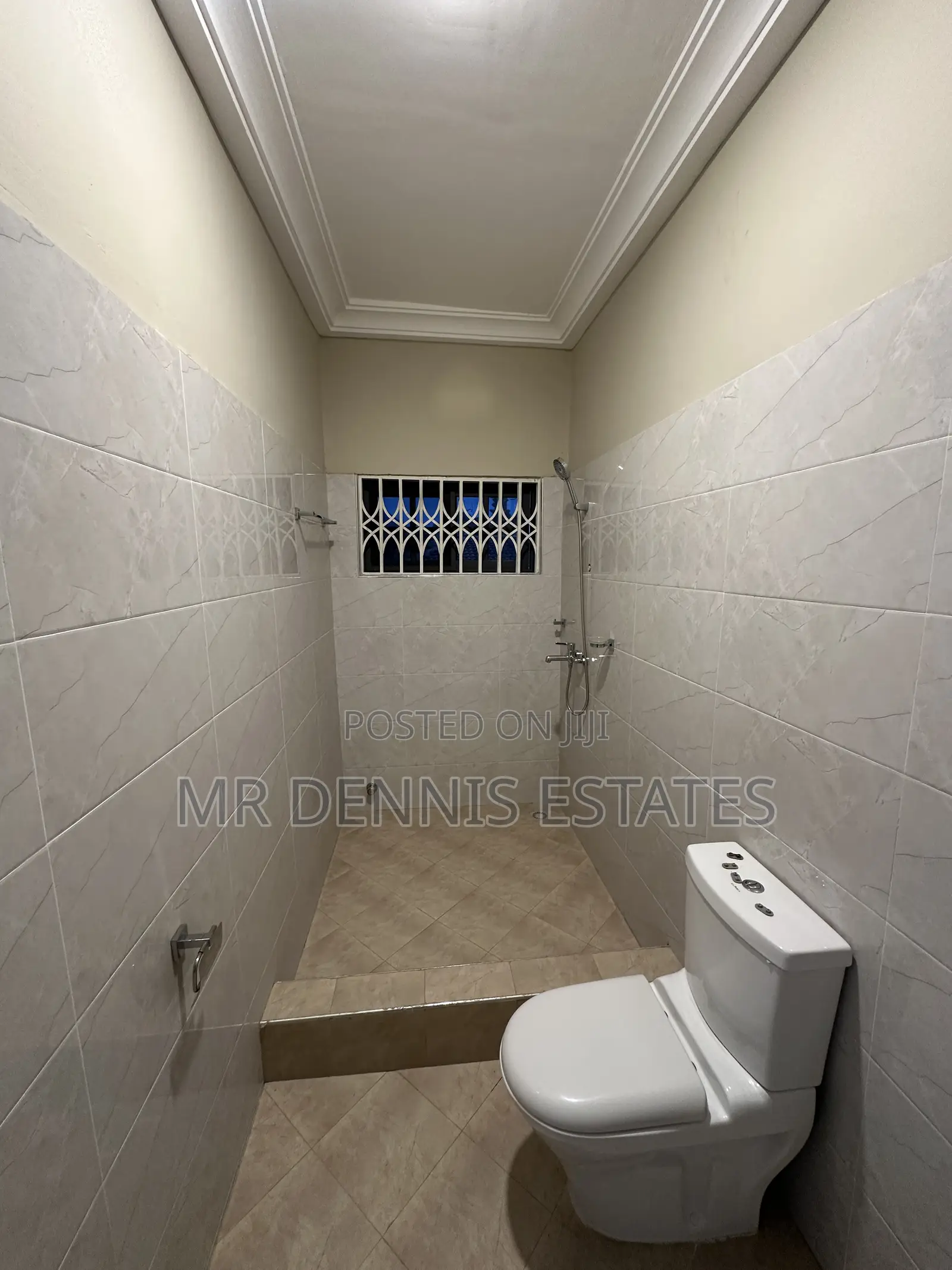 1bdrm Apartment in Westhills Mall for rent