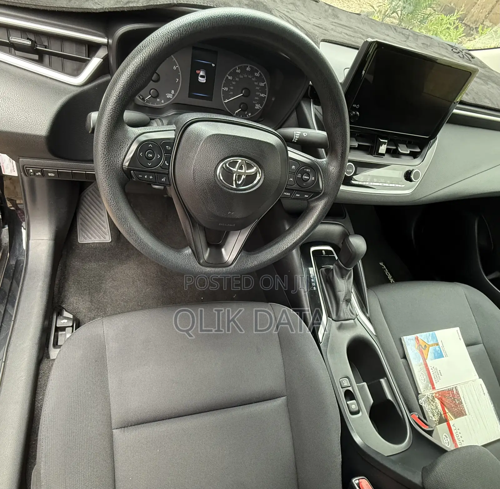Toyota Corolla LE 2023 Black