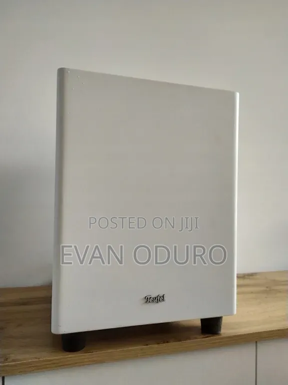 Powerful Tueful Active Sub-Woofer With Dual Port Avr/Sounds System