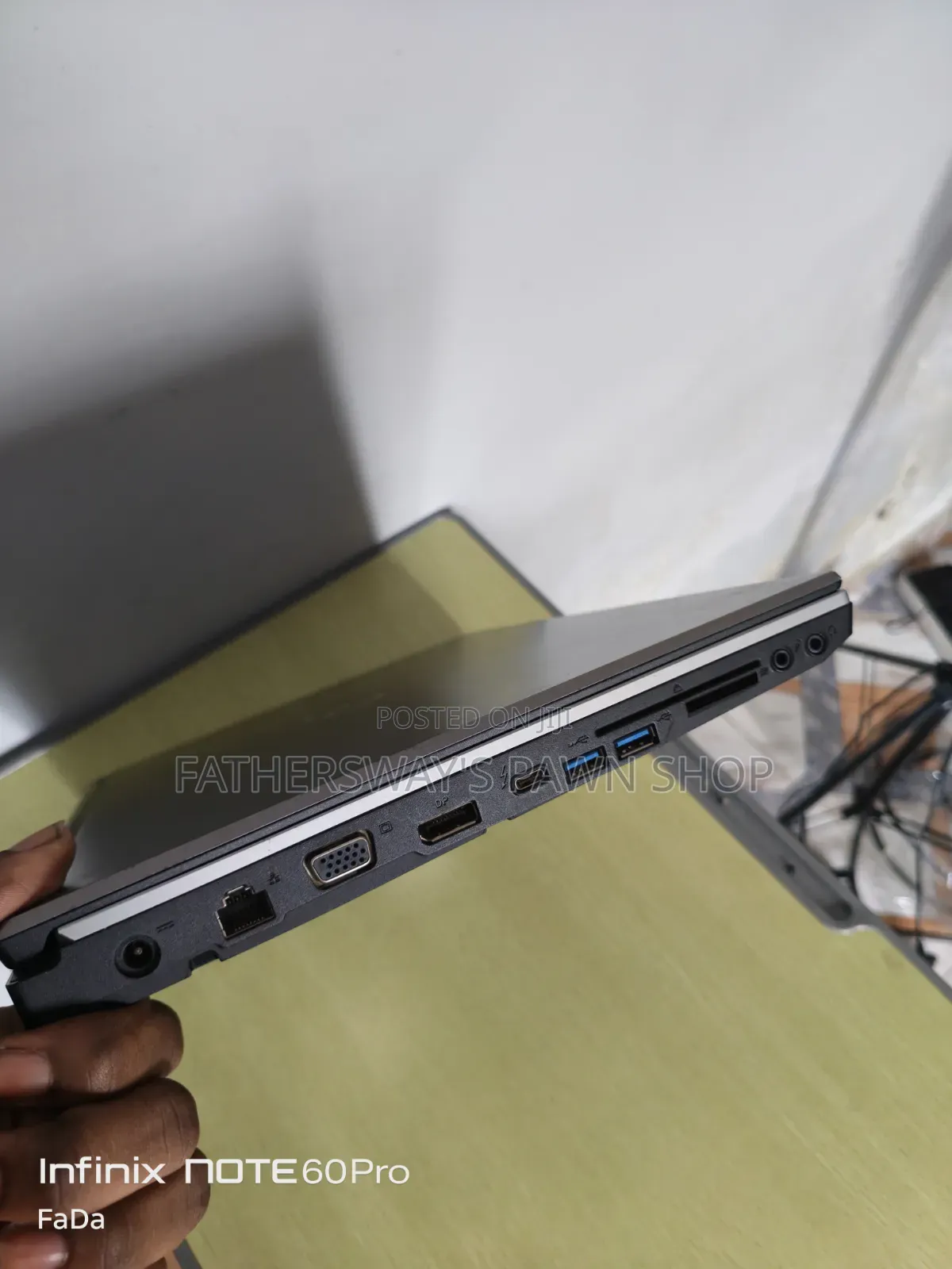 Laptop Fujitsu Celsius H7510 16GB Intel Core i7 SSD 512GB