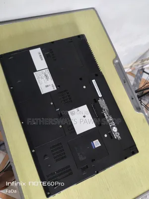 Laptop Fujitsu Celsius H7510 16GB Intel Core i7 SSD 512GB