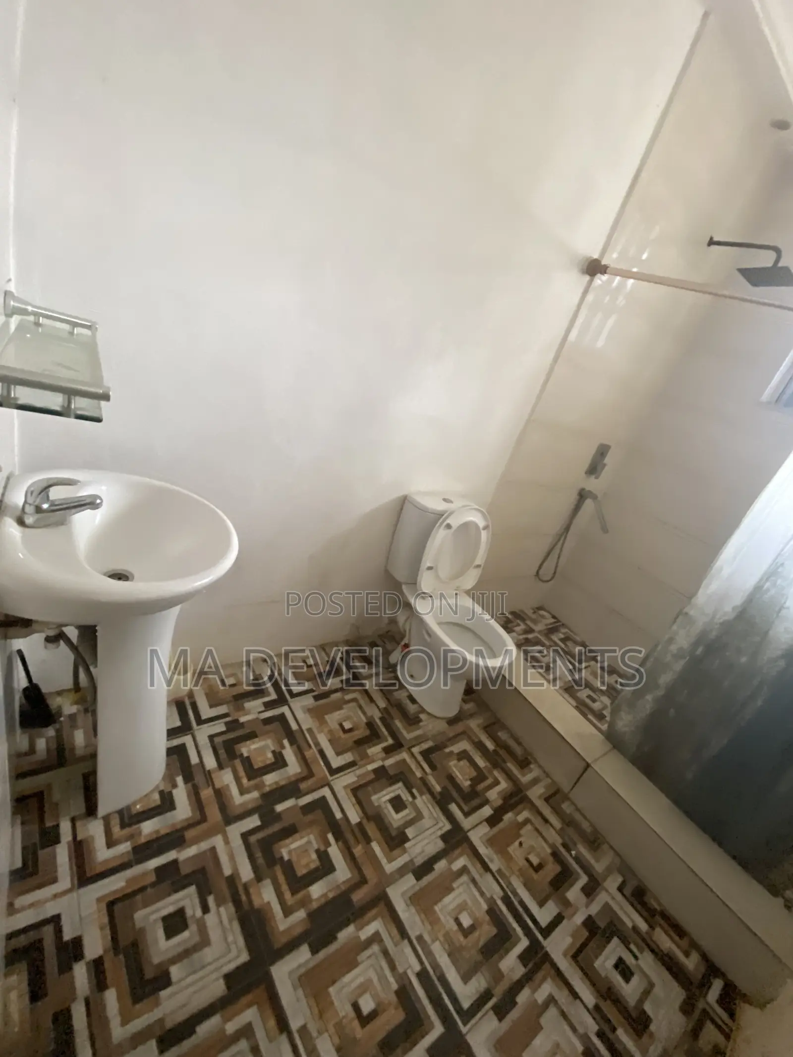 3bdrm House in Madev Realty, Israel Park for rent
