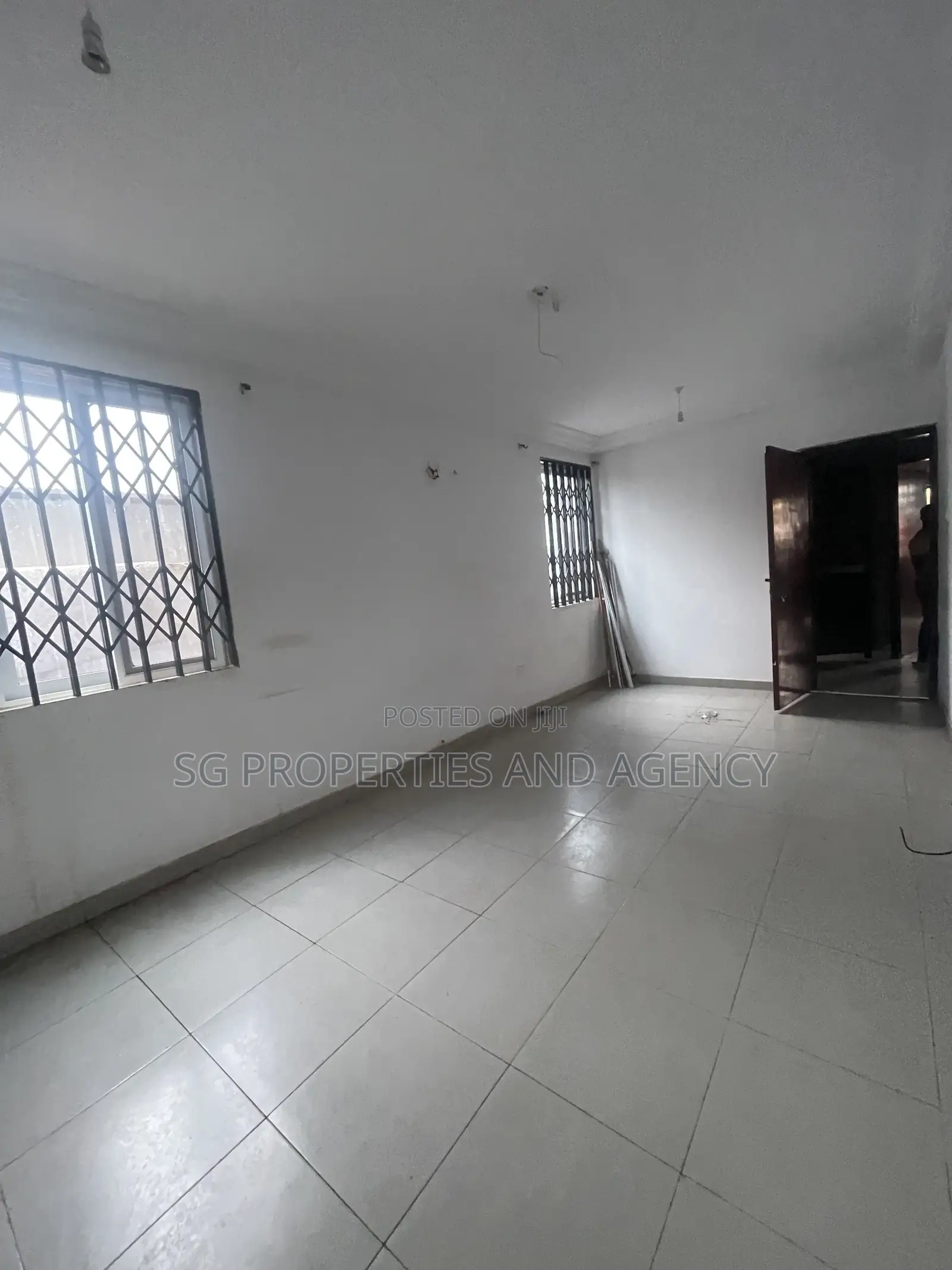 2bdrm Apartment in Batsonaa, Baatsona Total for rent