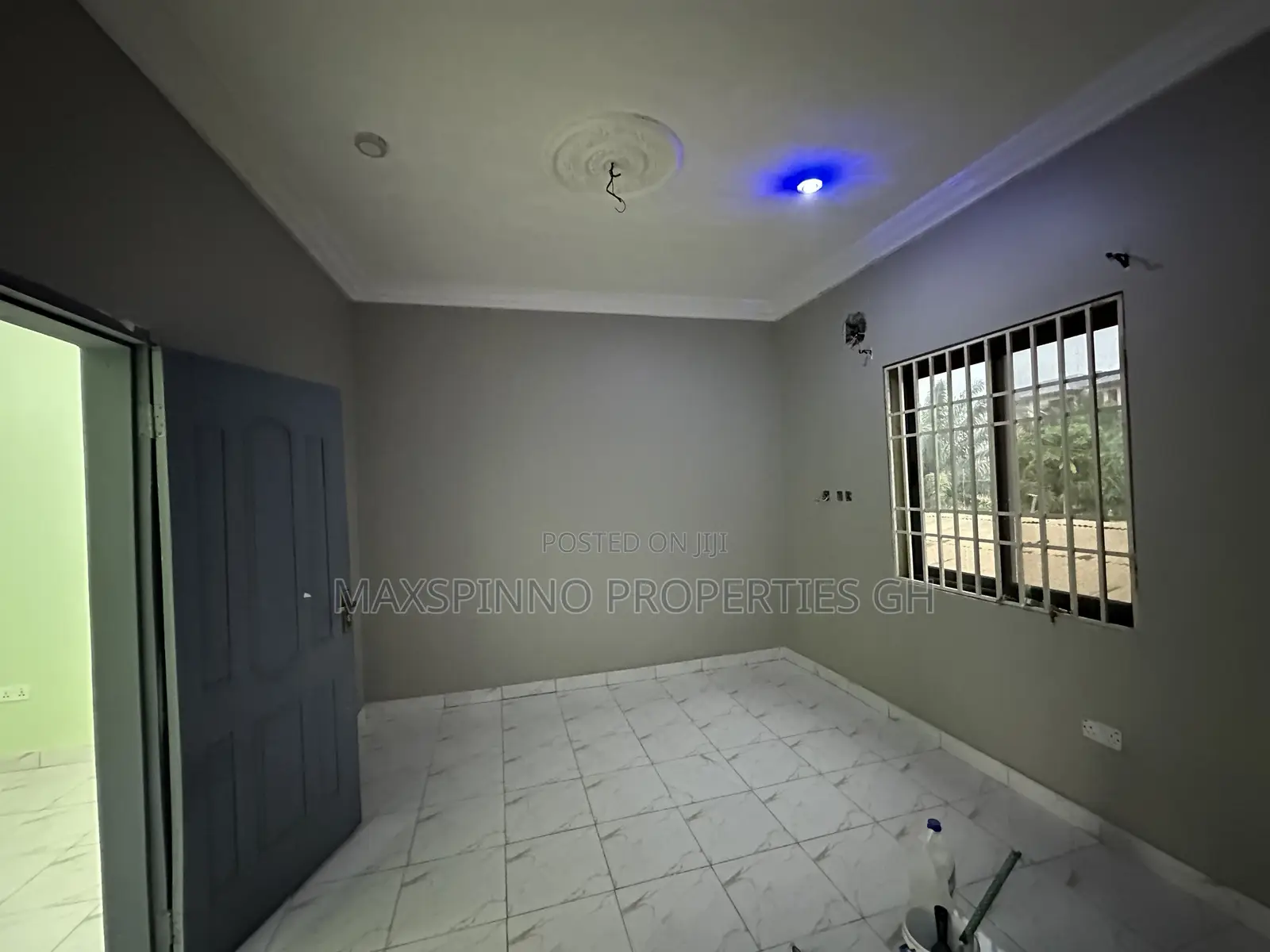 1bdrm Apartment in Maxspinno Properties, Barrier for rent