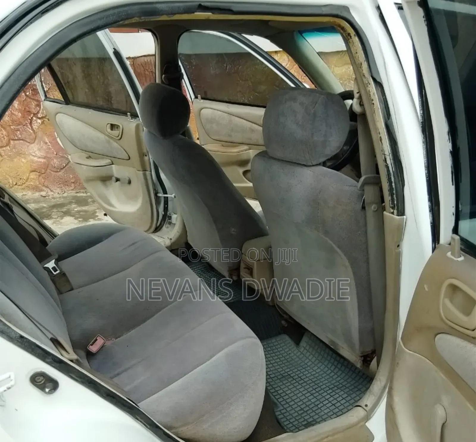 Toyota Corolla 2004 White