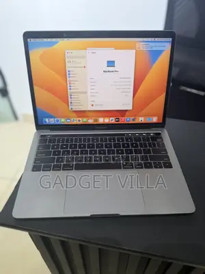 Laptop Apple MacBook Pro 2018 16GB Intel Core i5 SSD 512GB