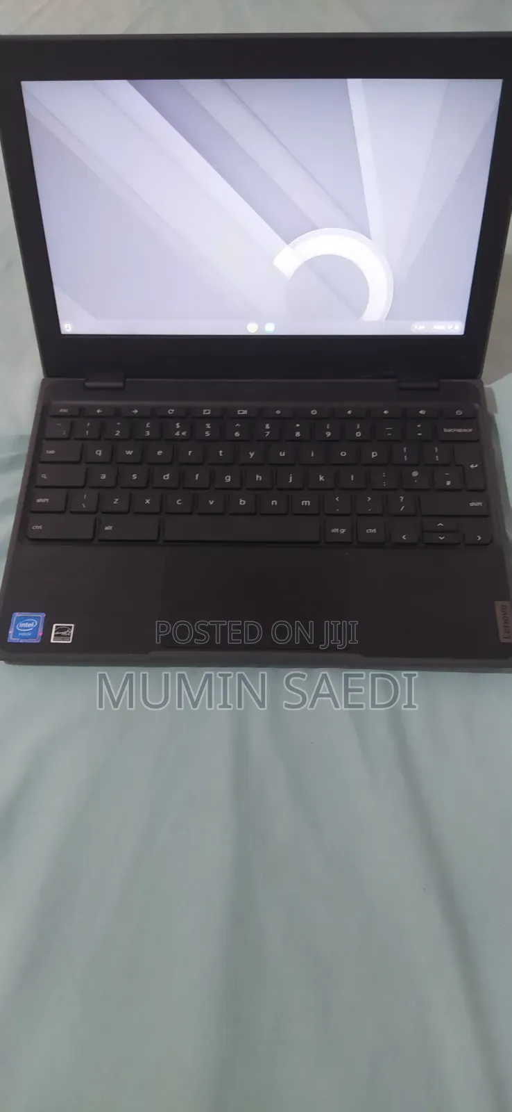 New Laptop Lenovo Chromebook C330 8GB Intel Celeron SSD 60GB