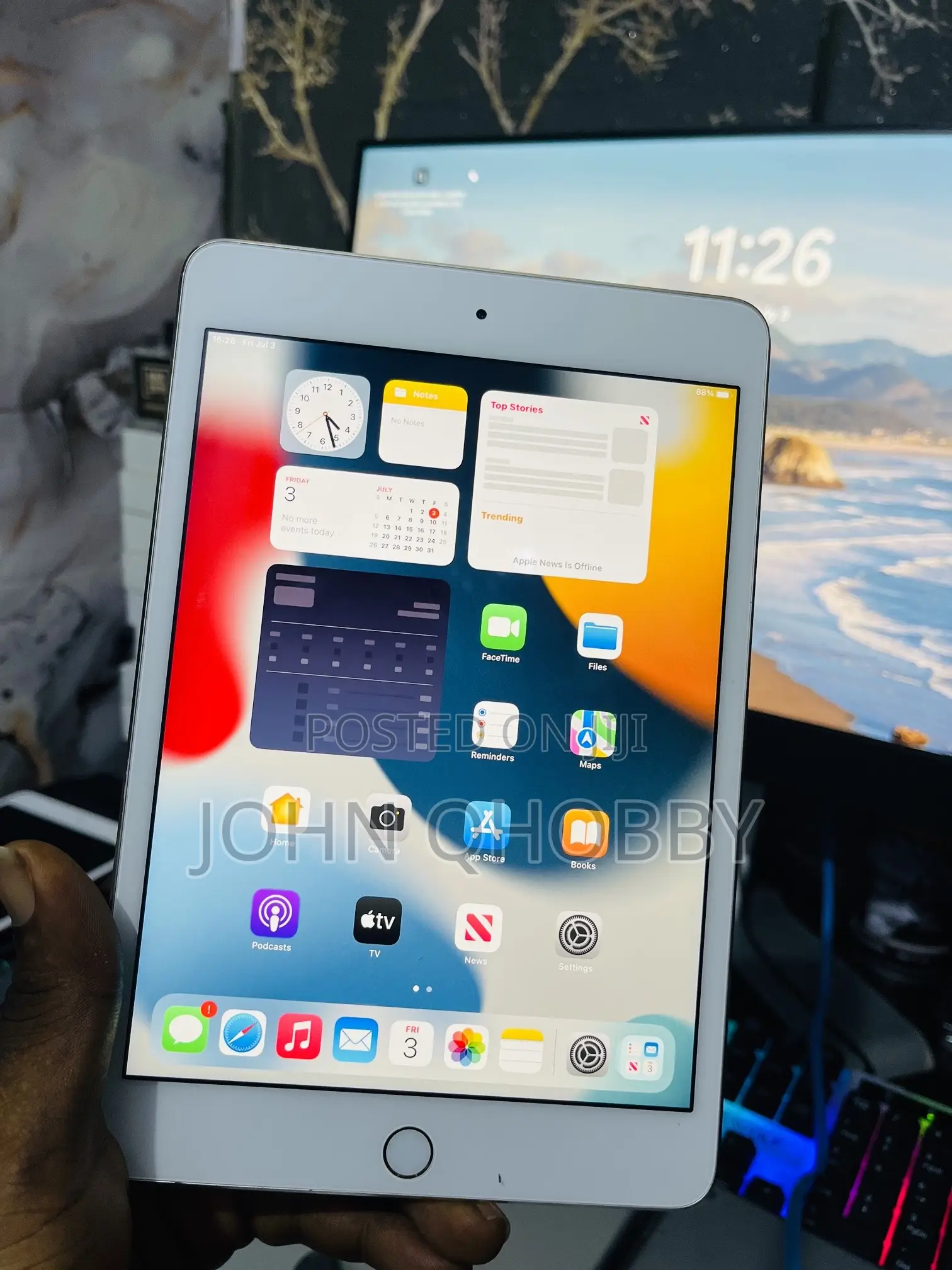 Apple iPad mini 4 32 GB Yellow