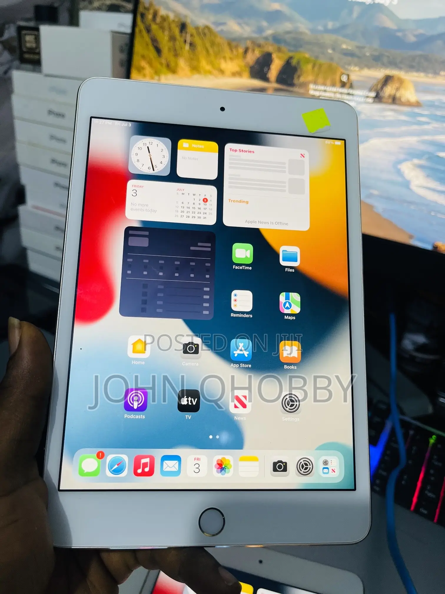 Apple iPad mini 4 128 GB Yellow