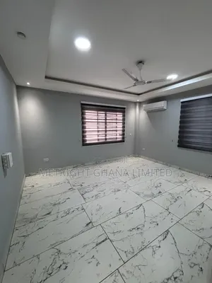5bdrm Villa in Metright Properties, Tseaddo for sale
