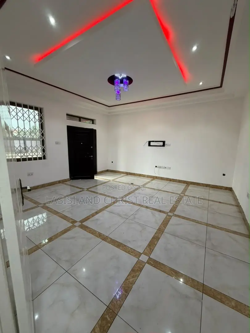 3bdrm House in Lasisi And Christ, Taifa-Burkina for rent