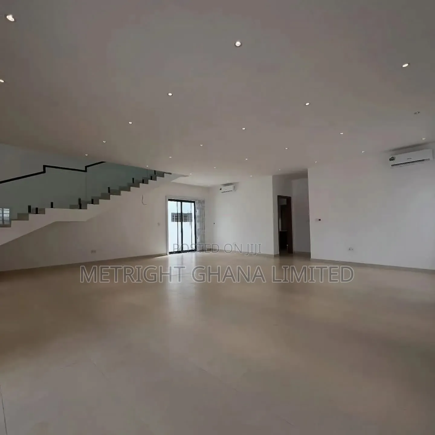 4bdrm House in Metright Properties, Accra Metropolitan for sale