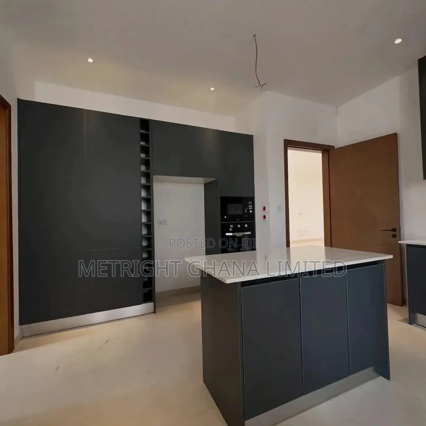 4bdrm House in Metright Properties, Accra Metropolitan for sale
