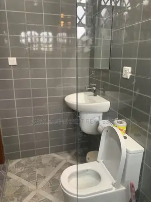 Furnished 3bdrm House in Lasisi And Christ, Amasaman for rent