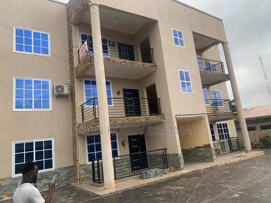 2bdrm Apartment in Right Properties, New Legon for rent