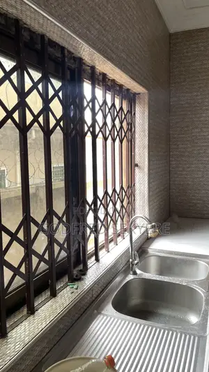 4bdrm House in Atasamanso, Kumasi Metropolitan for rent