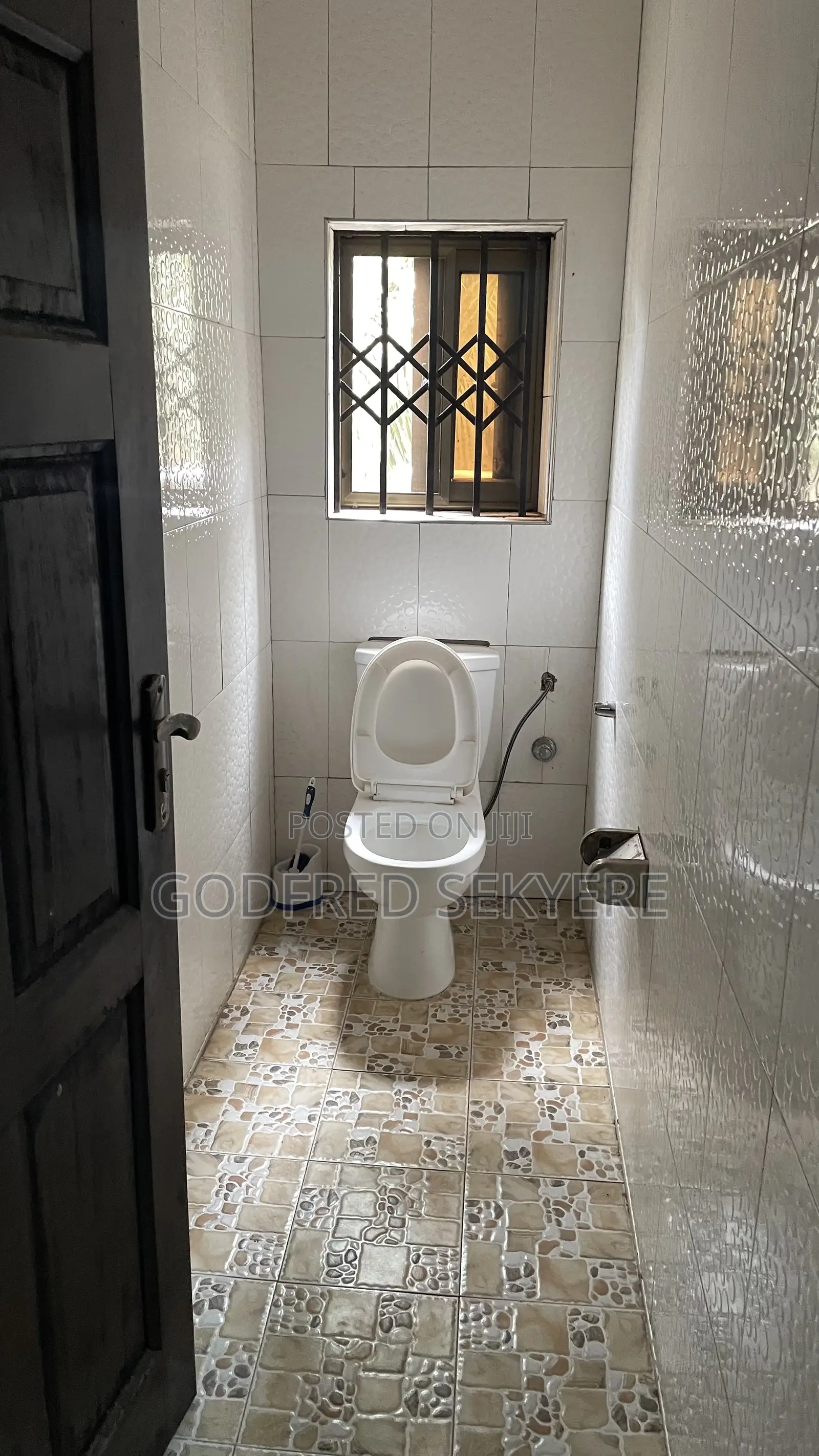 4bdrm House in Atasamanso, Kumasi Metropolitan for rent