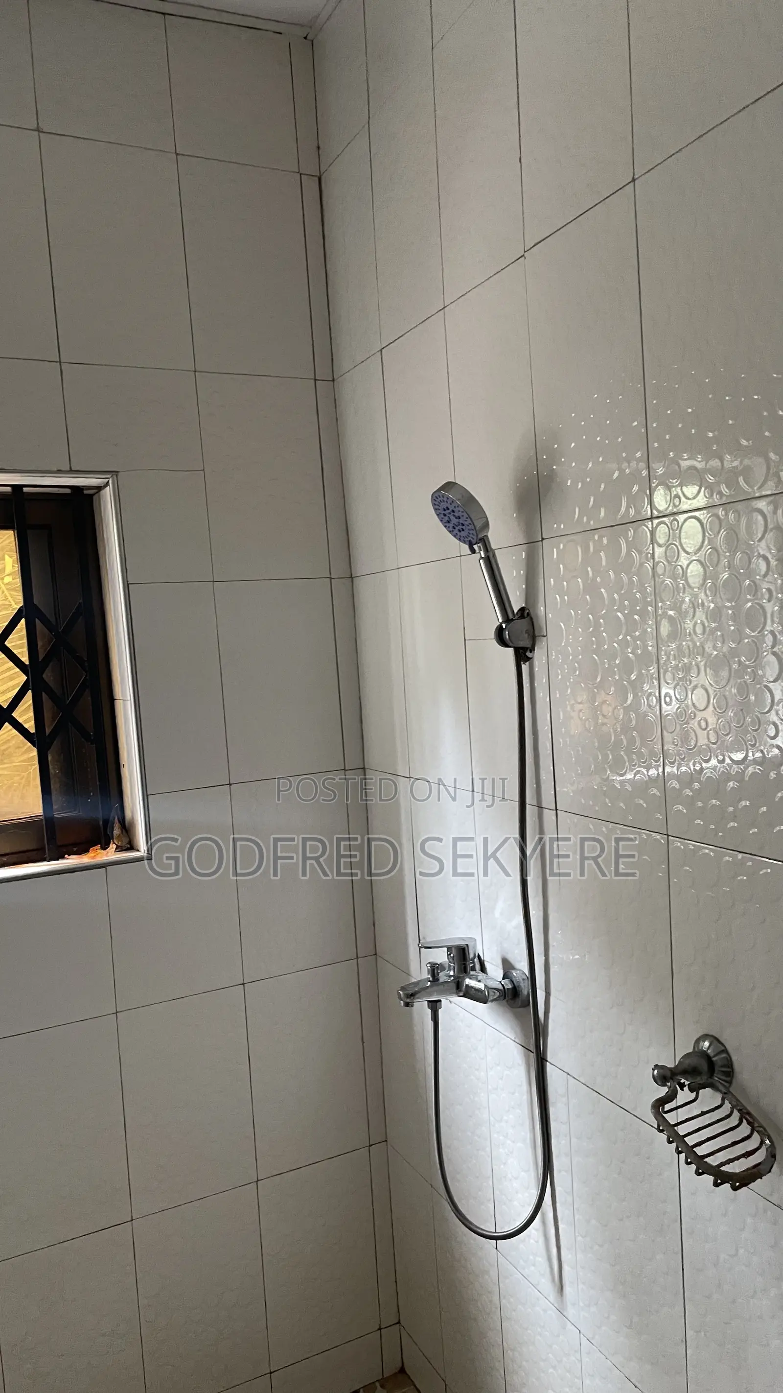 4bdrm House in Atasamanso, Kumasi Metropolitan for rent