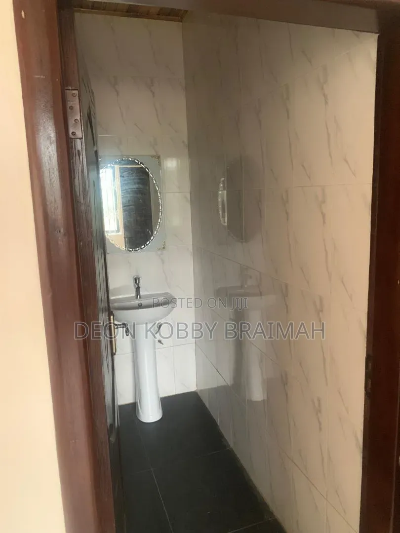 2bdrm Apartment in Right Propeeties, SDA Area for rent