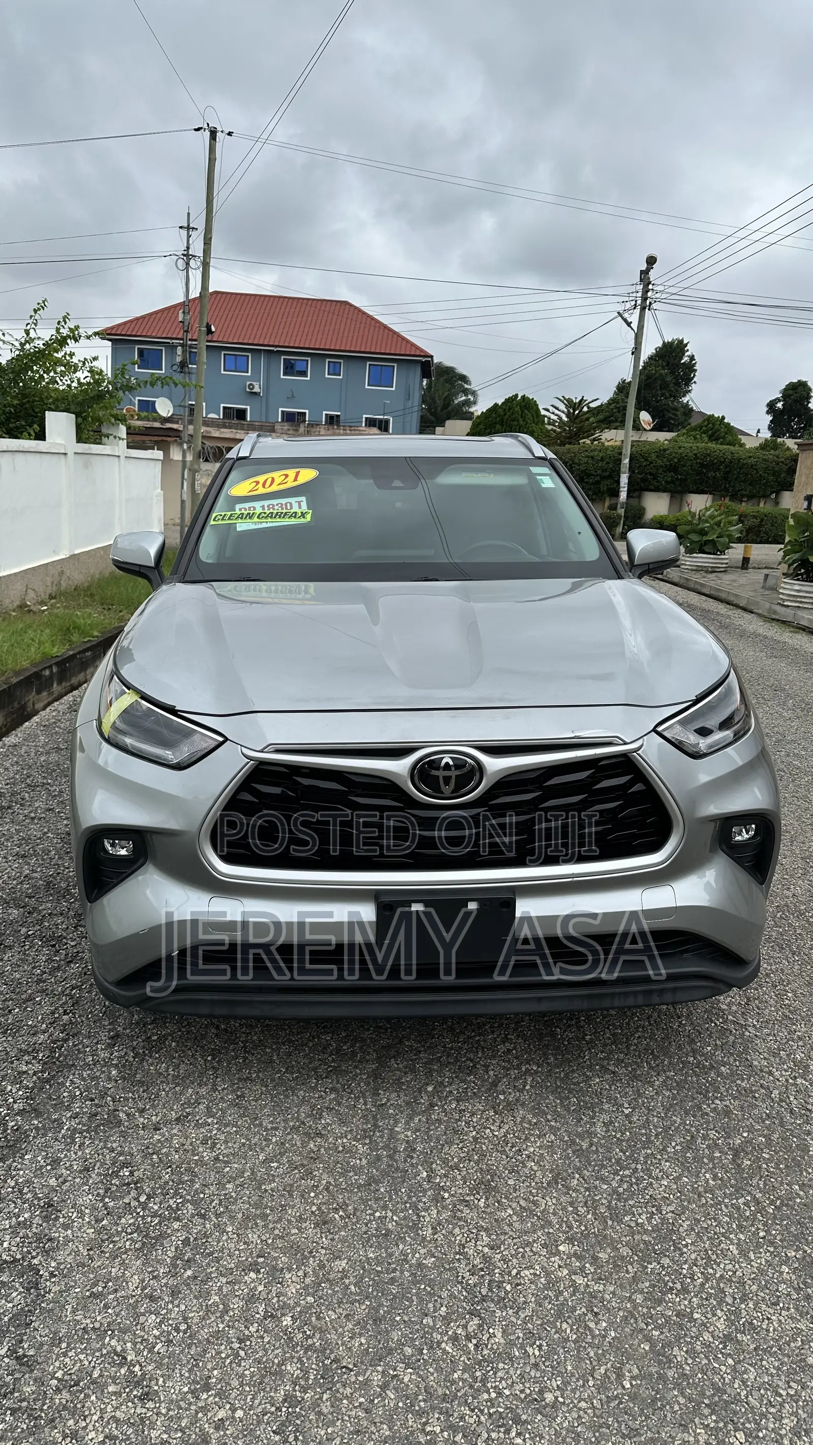Toyota Highlander XLE 2021 Silver