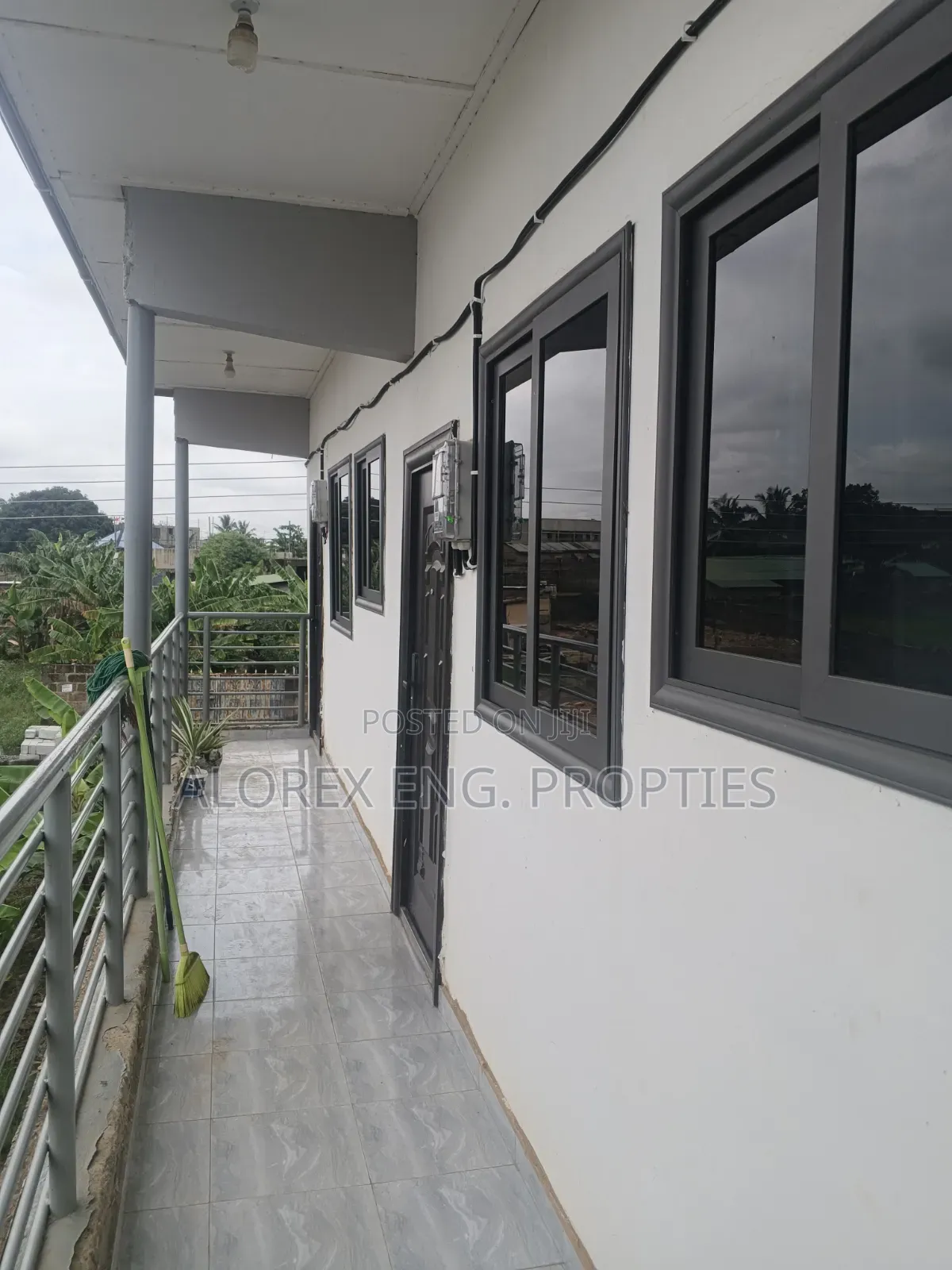 1bdrm Apartment in Danfa for rent