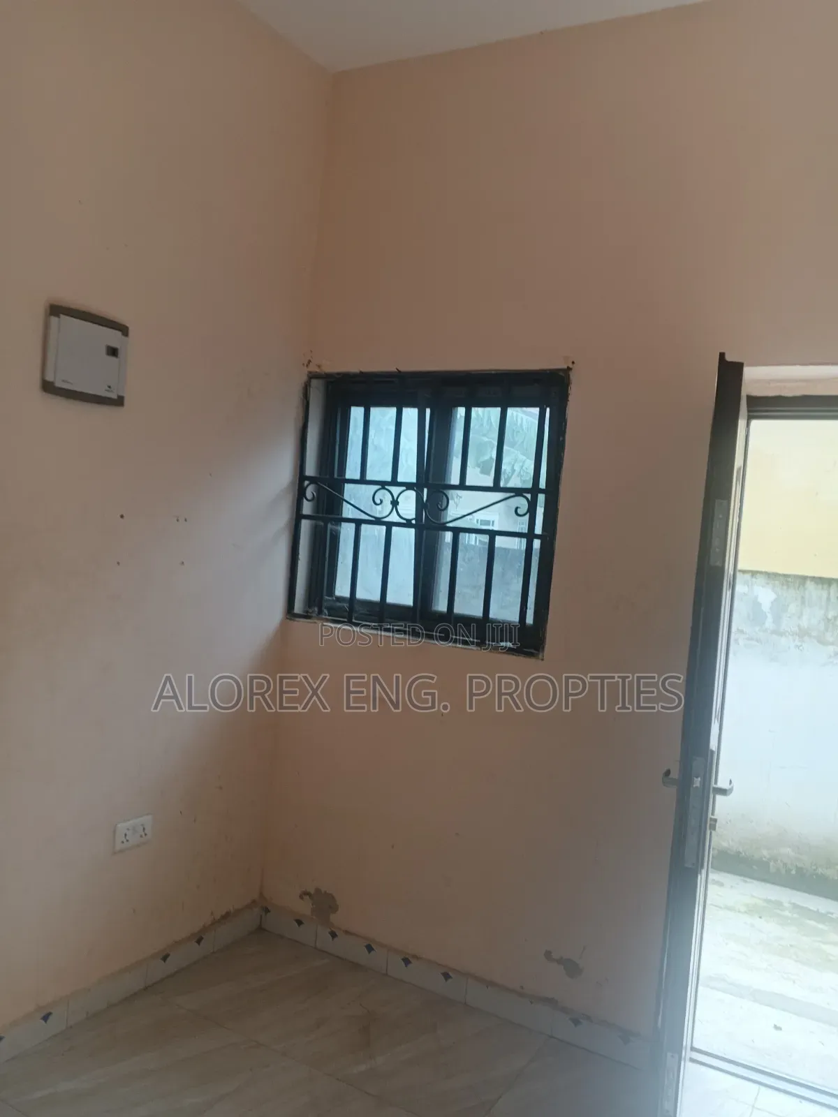 1bdrm Apartment in Danfa for rent