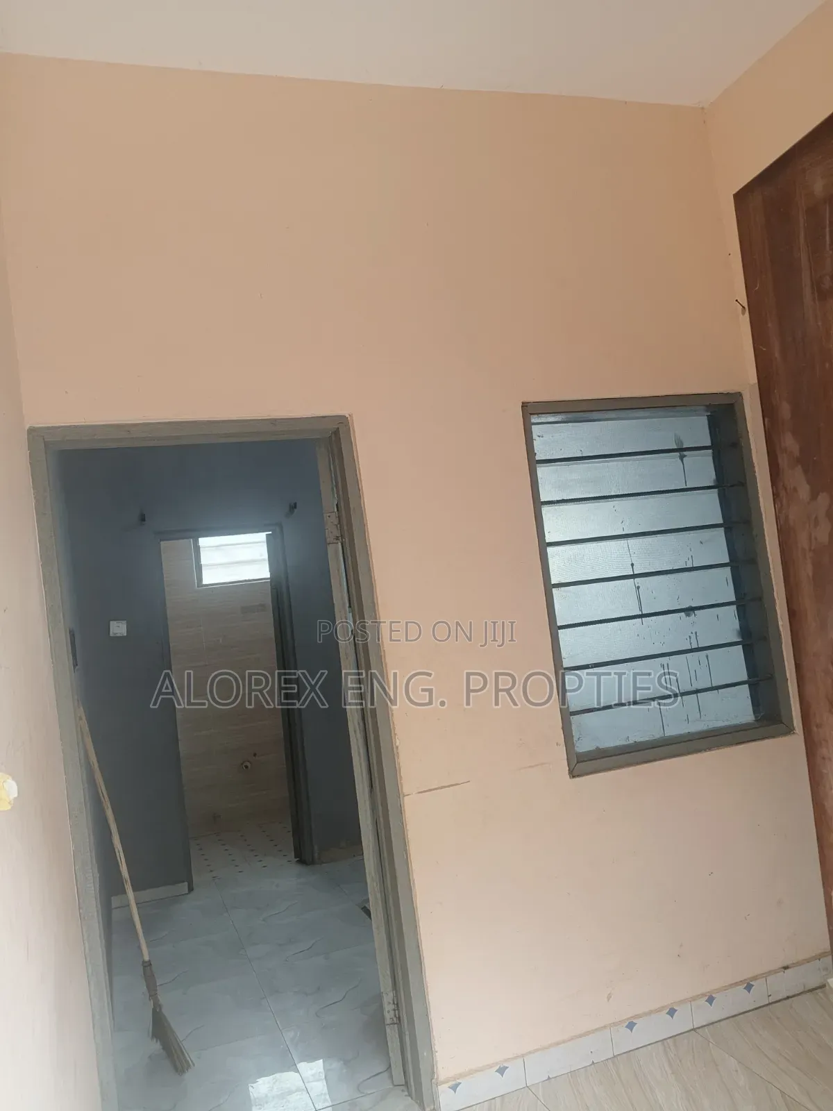 1bdrm Apartment in Danfa for rent