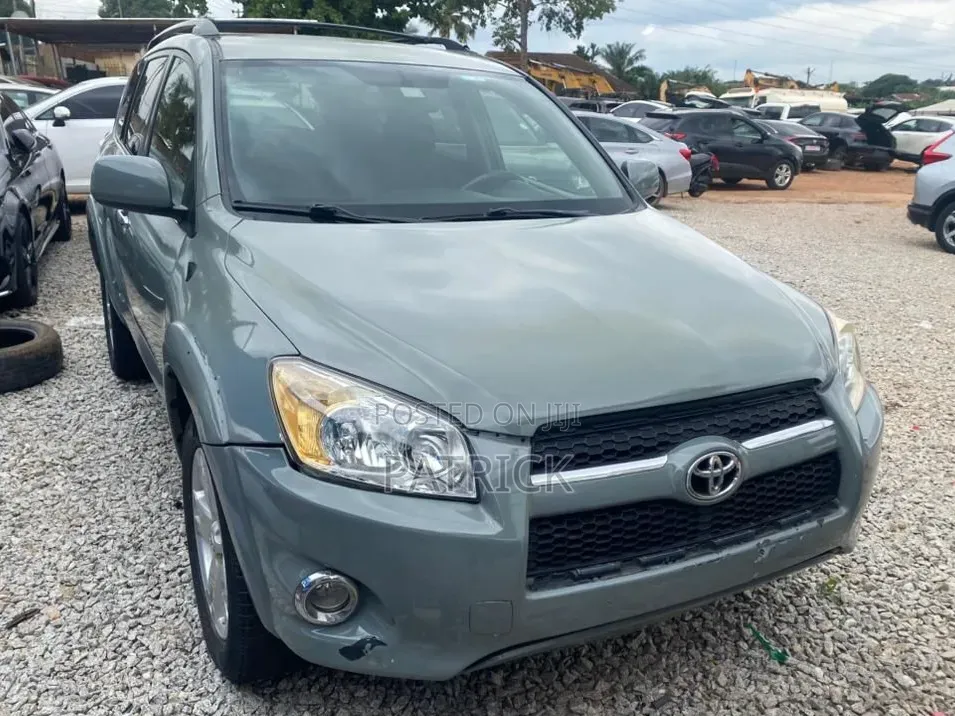 Toyota RAV4 2012 Pearl