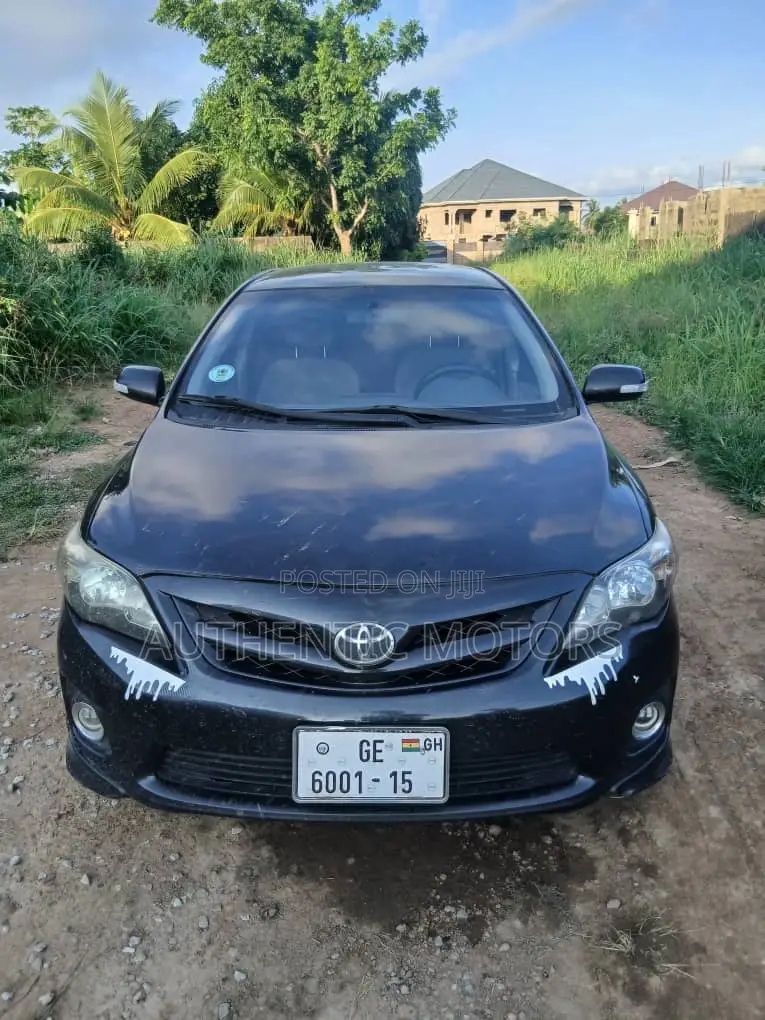 Toyota Corolla 2010 Black