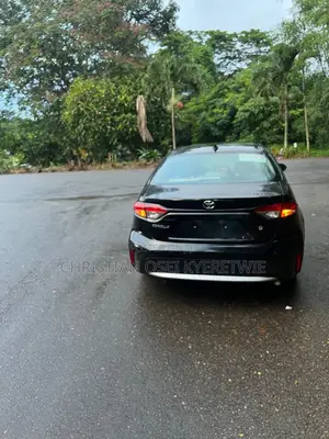 Toyota Corolla LE 2020 Black