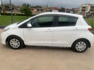 Toyota Vitz 2012 White