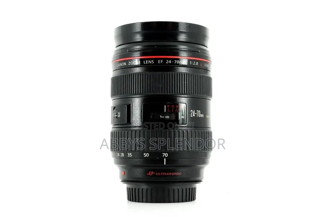 Canon Ef 24 - 70mm F/2.8 Lens