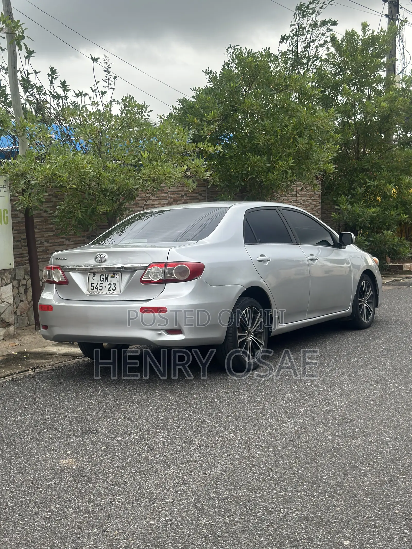 Toyota Corolla Base 4dr Sedan (1.8L 4cyl 5M) 2010 Silver