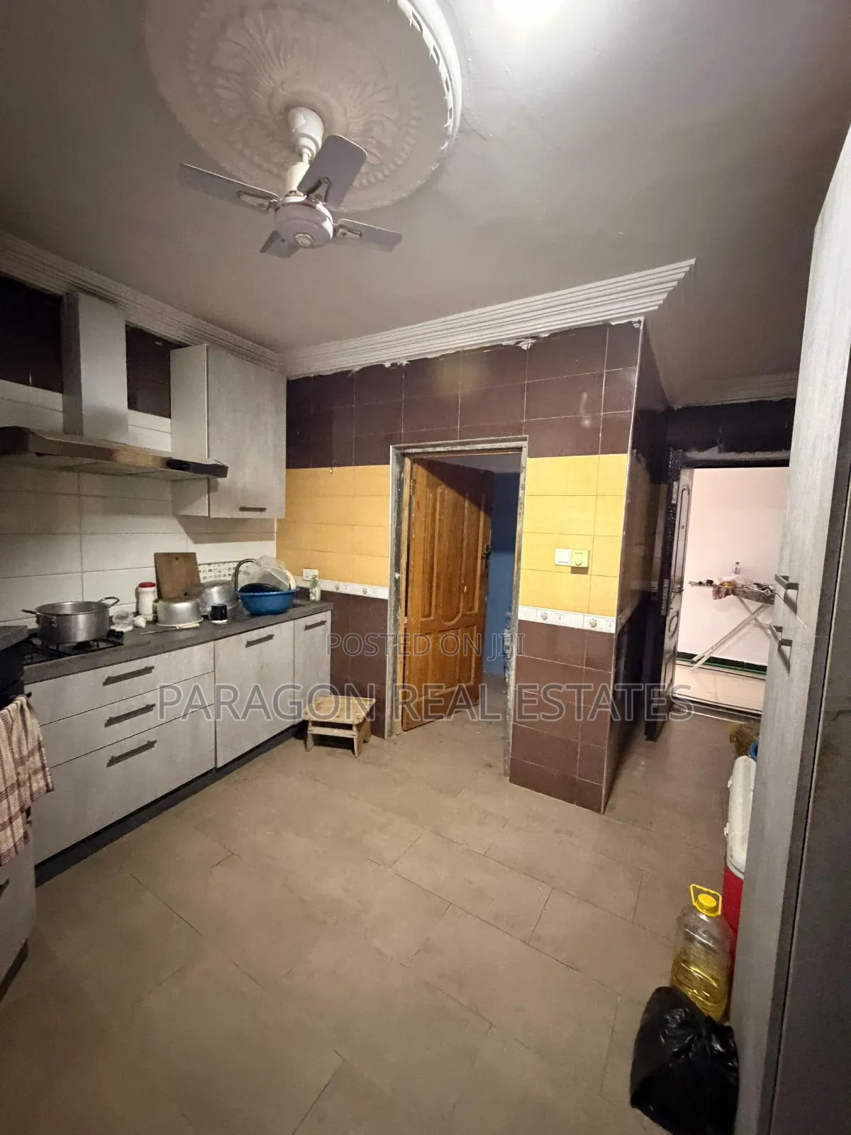 5bdrm House in Paragon, West Hills Mall Area for rent