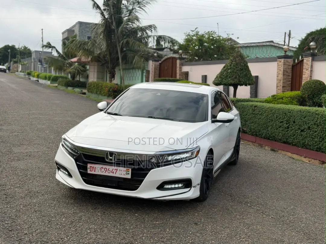 Honda Accord Touring 2.0T 2020 White