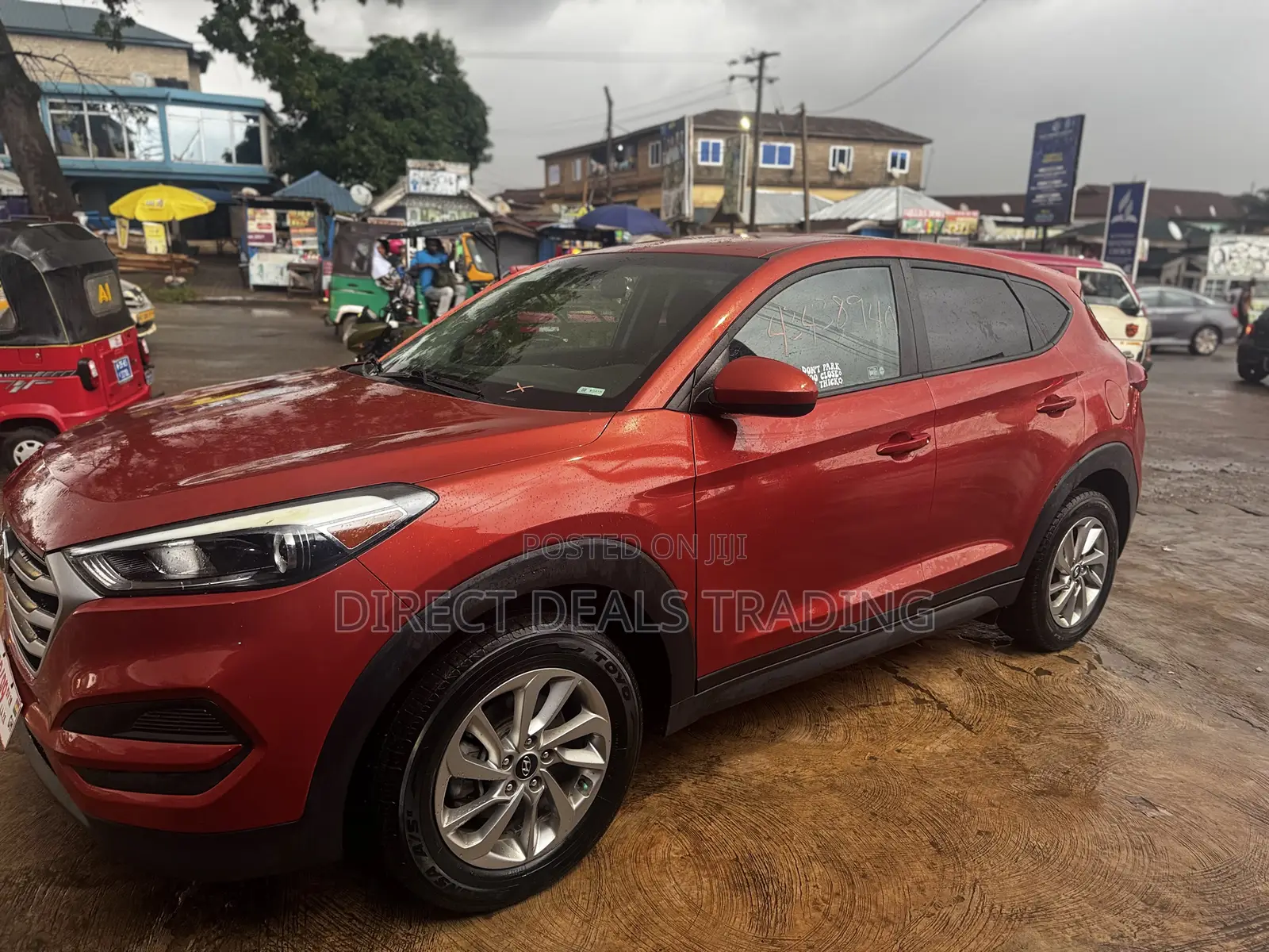 Hyundai Tucson 2017 Red