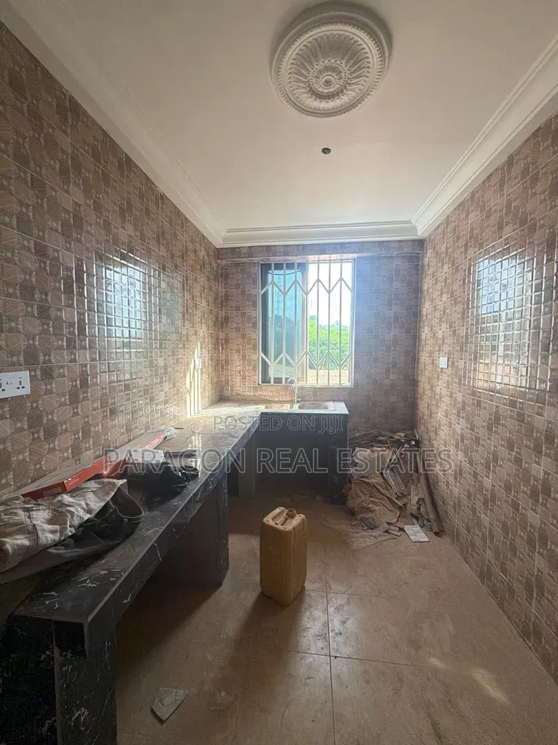 3bdrm Apartment in Broadcasting, West Hills Mall Area for rent