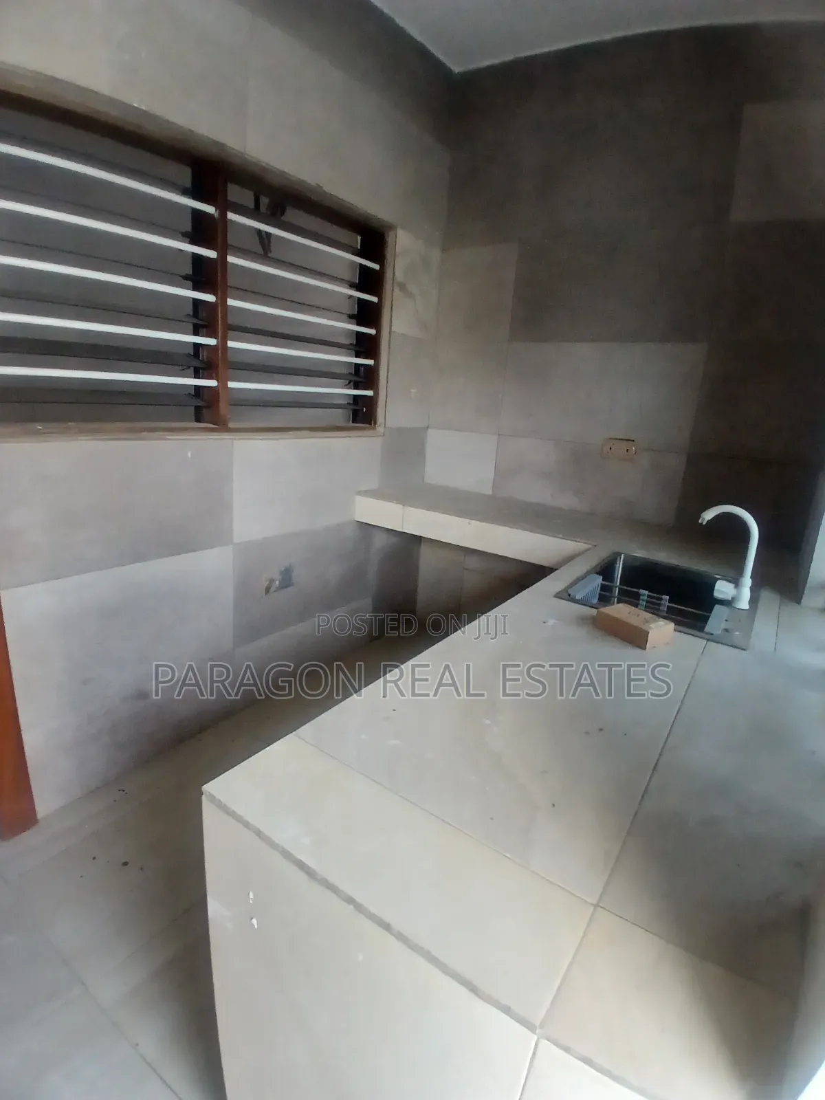 1bdrm Apartment in Redtop, West Hills Mall Area for rent