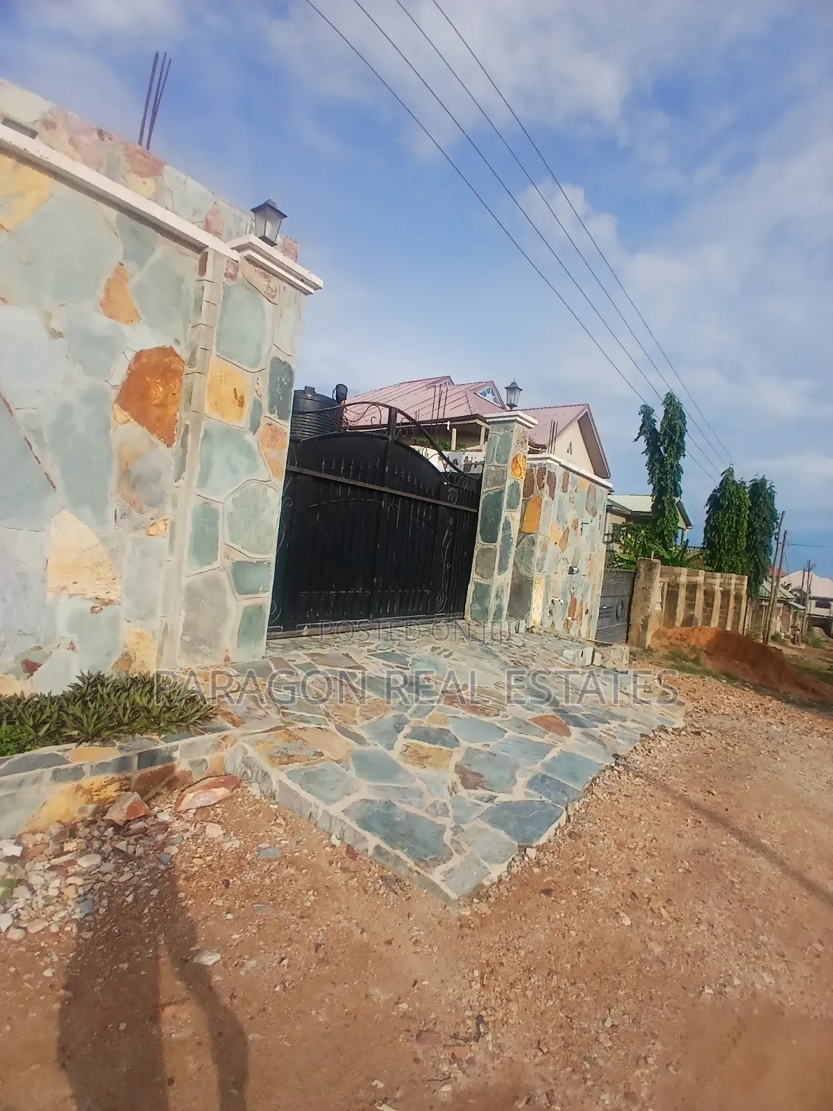 1bdrm Apartment in Redtop, West Hills Mall Area for rent