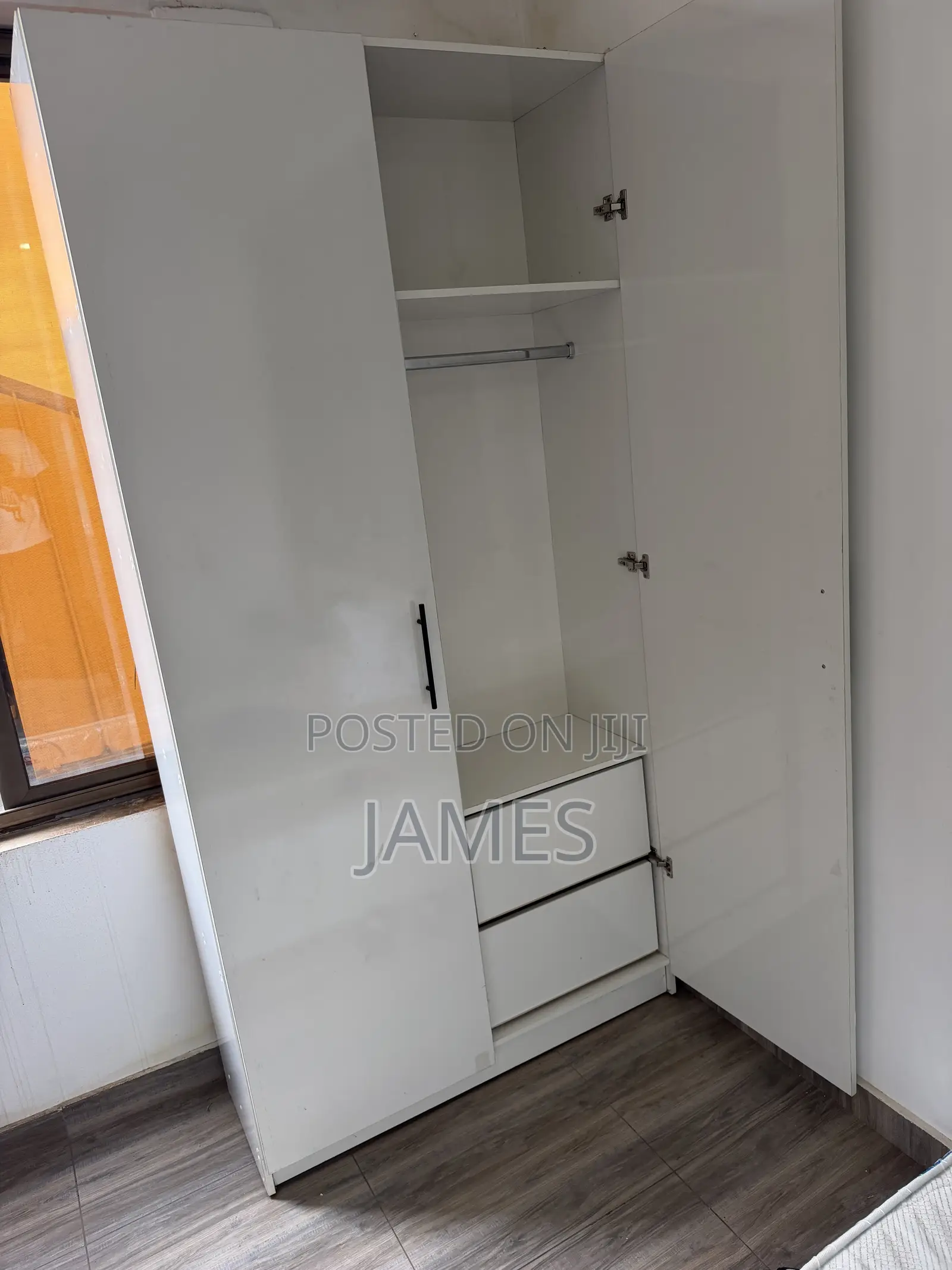 Wardrobe Closet