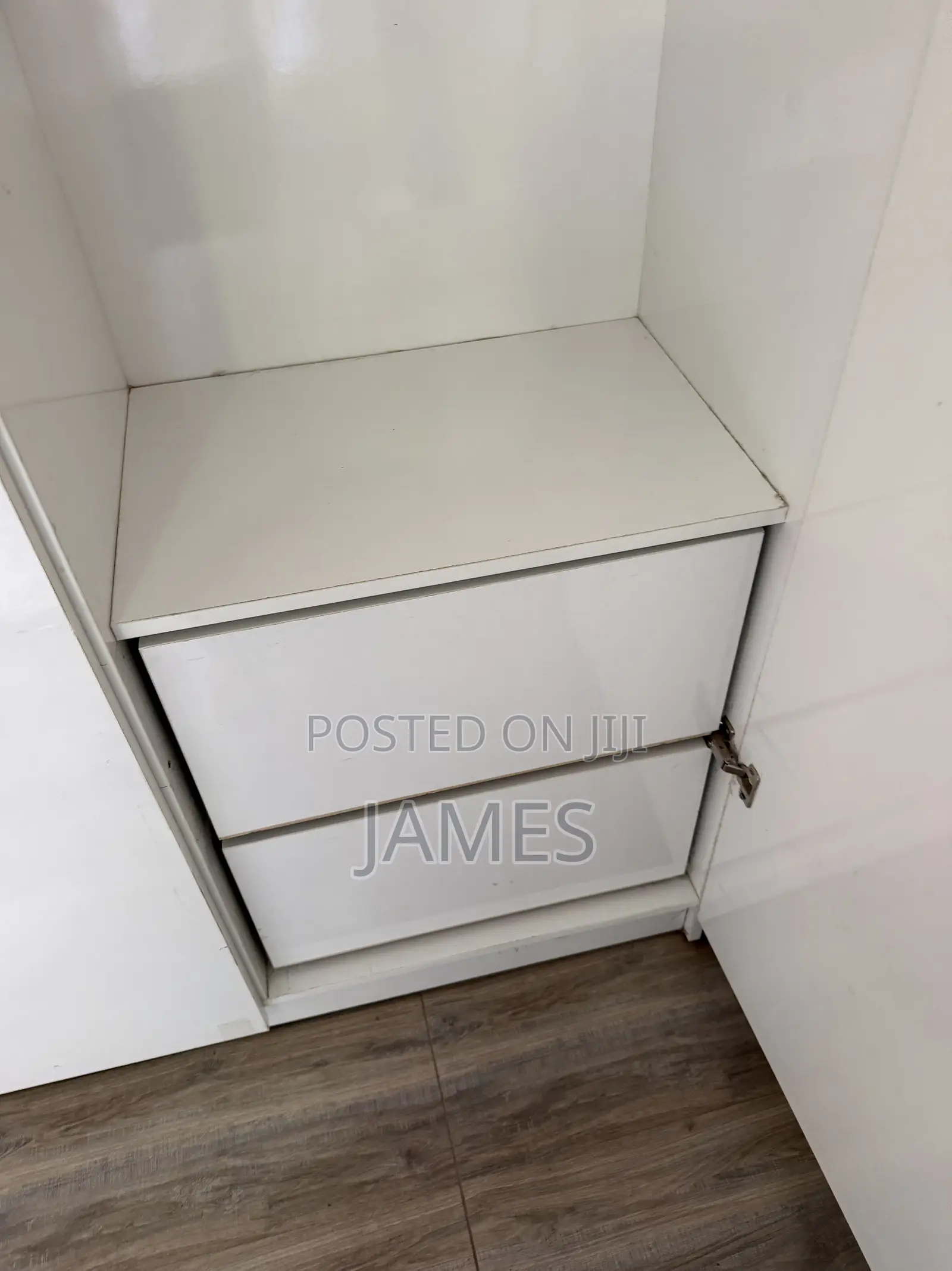 Wardrobe Closet