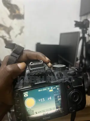 Nikon D3100