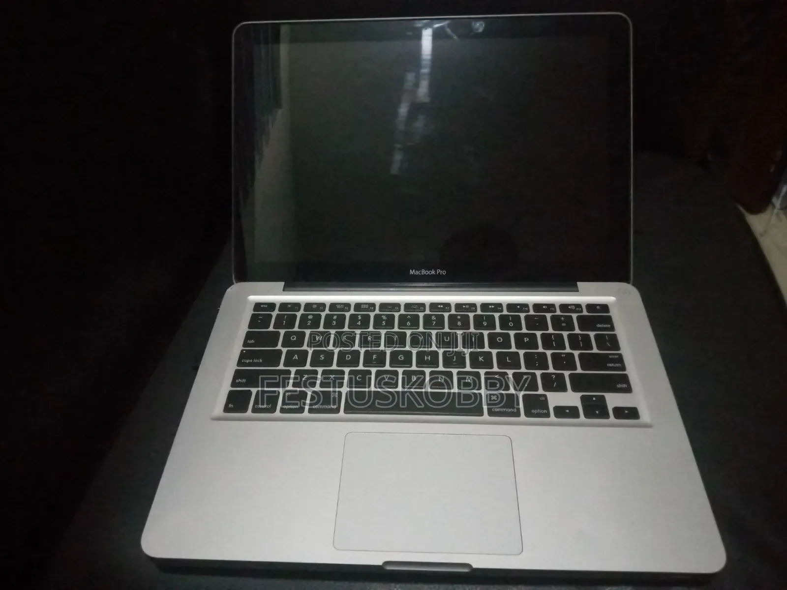 Laptop Apple MacBook 6GB Intel Core i5 HDD 320GB