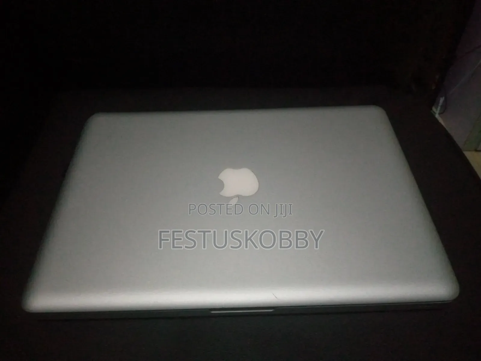 Laptop Apple MacBook 6GB Intel Core i5 HDD 320GB